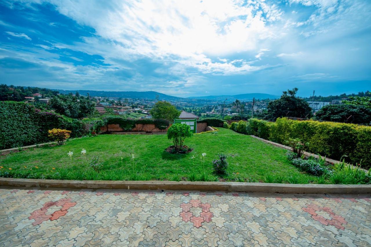 קיגאלי Nazareth Guest House מראה חיצוני תמונה
